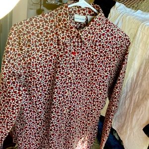 White Stag- size S (4/6) ladies long sleeve floral button down shirt